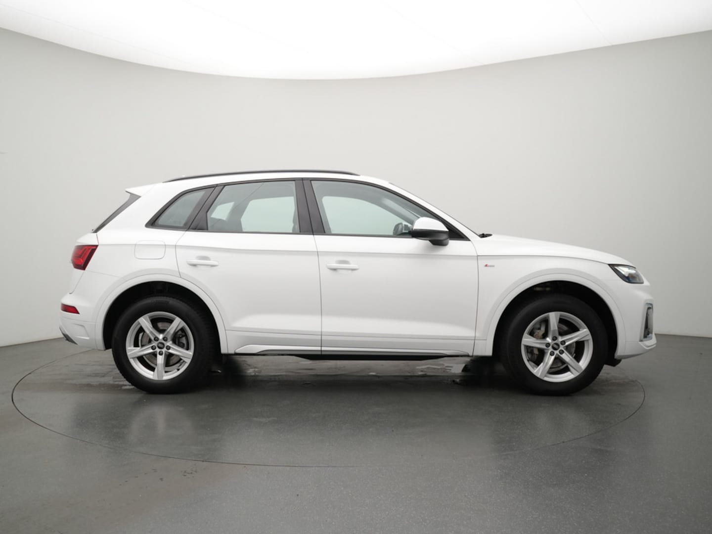 Bild über Audi Q5 40 TFSI quattro S tronic - für weitere Informationen kontaktieren Sie den Audi Partner