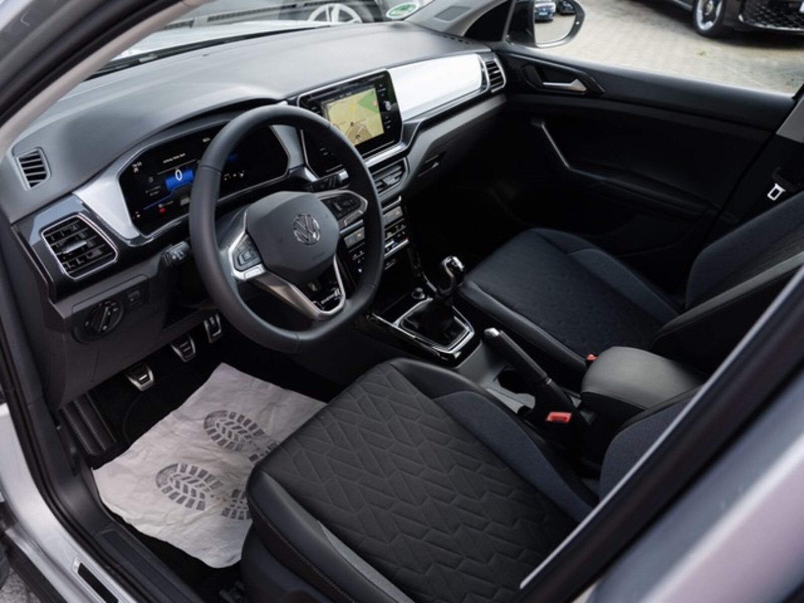 Volkswagen T-Cross – Bild 9