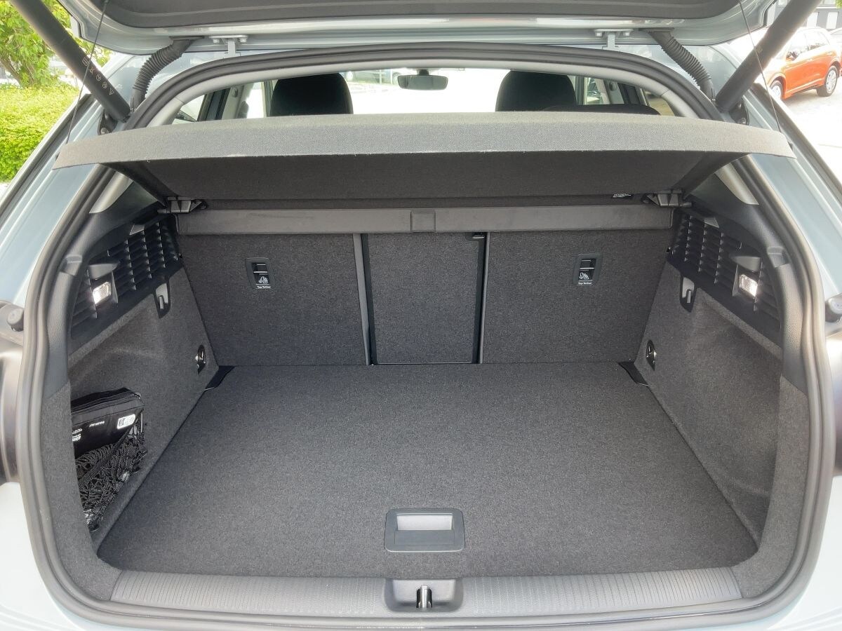 Image about Audi Q2 advanced 30 TFSI Schaltgetriebe