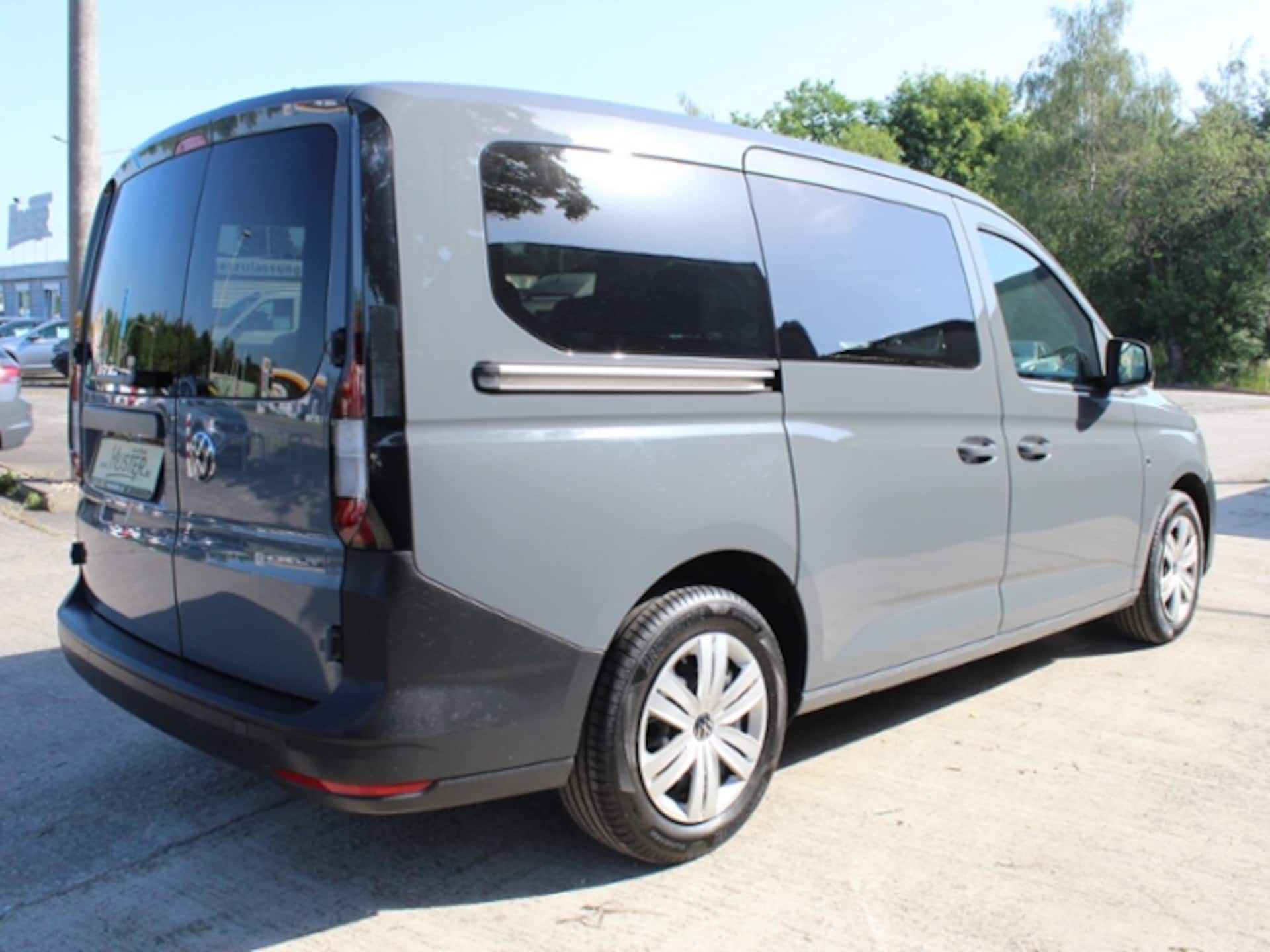 Volkswagen Caddy Maxi Kombi Basis-Modell