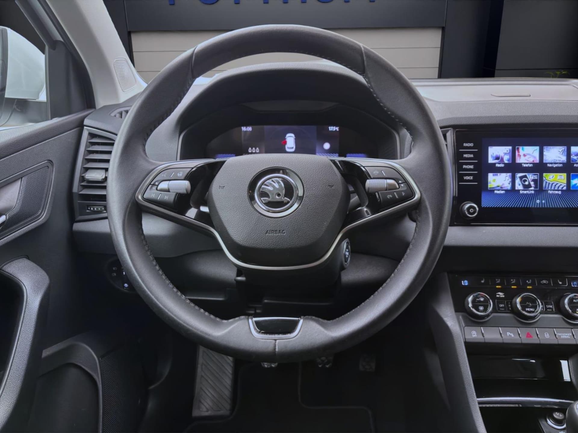Skoda Karoq Selection