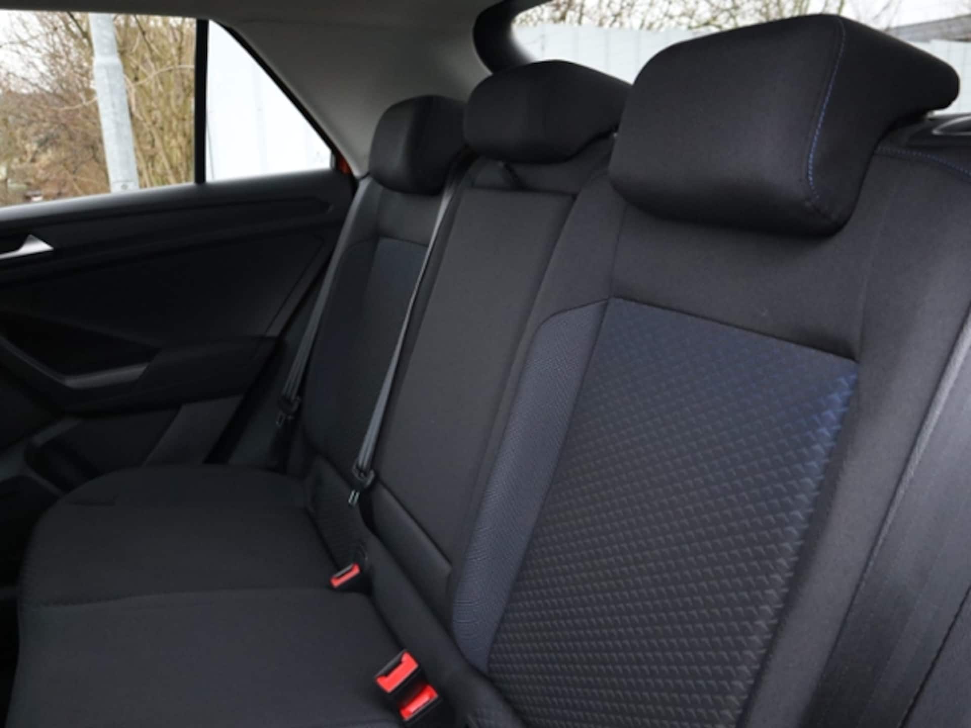 Volkswagen T-Roc United
