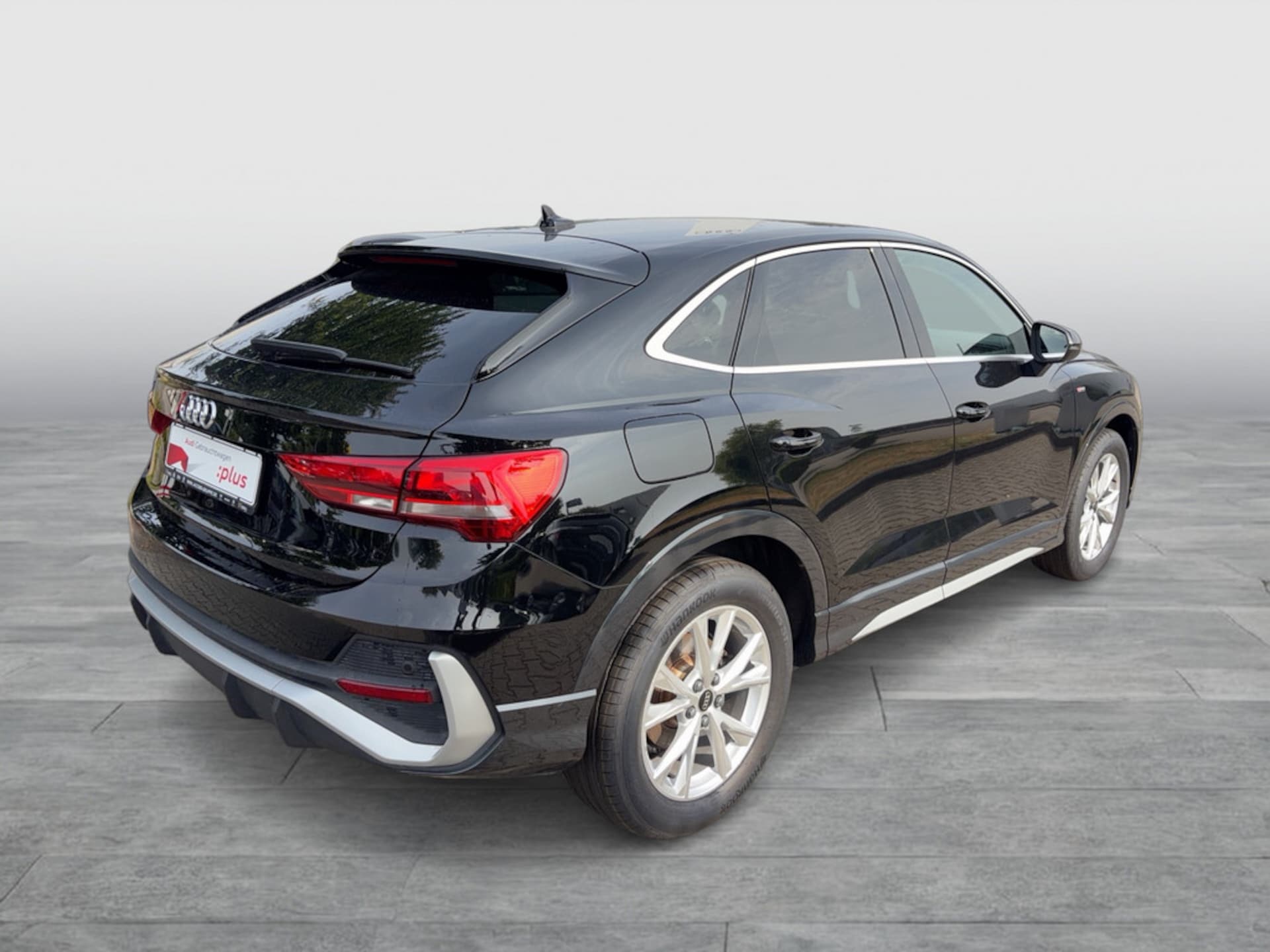 Audi Q3 Sportback S line