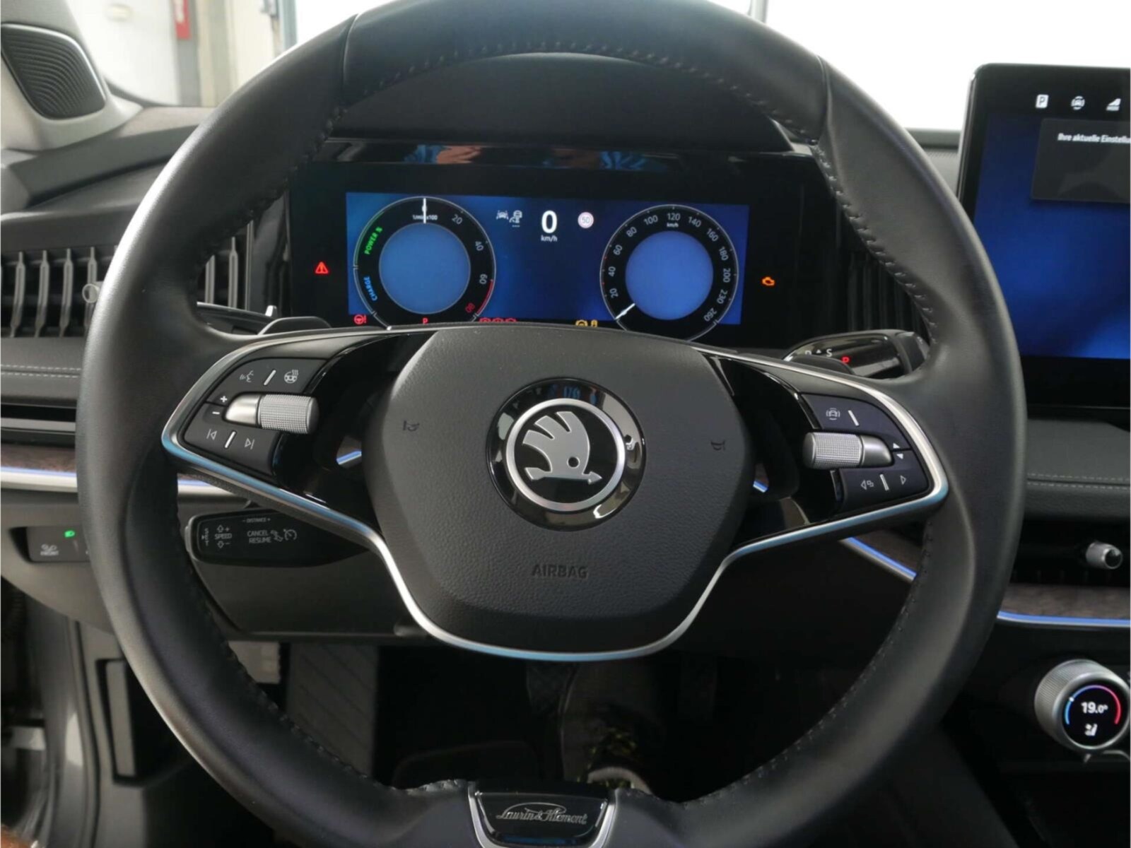 Škoda Superb Combi – Bild 13