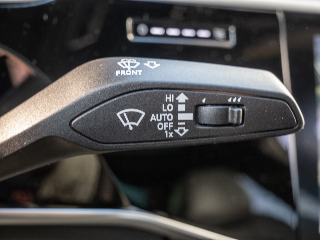 Image about Audi A8 L 60 TFSI quattro tiptronic