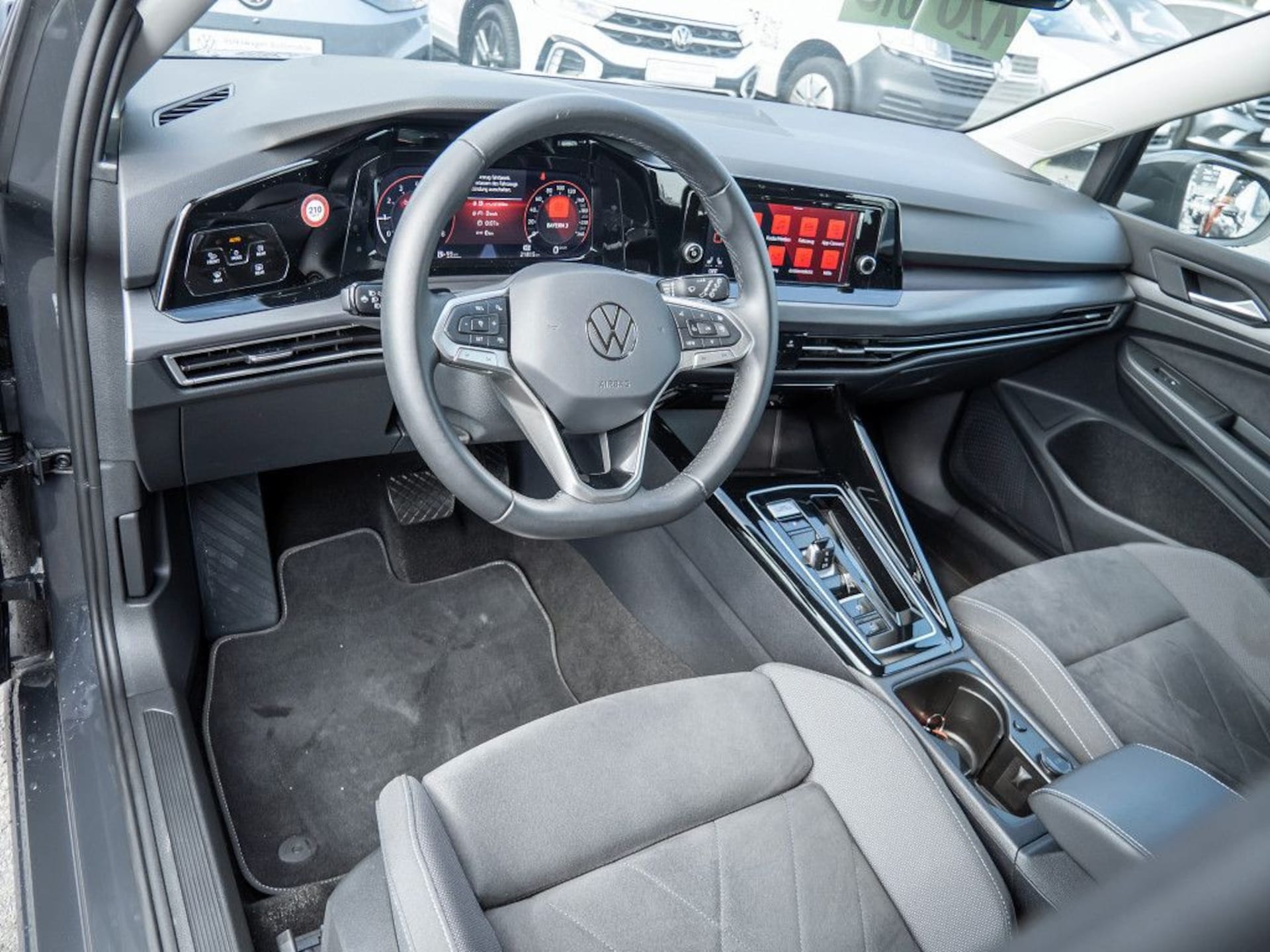 Volkswagen Golf Style