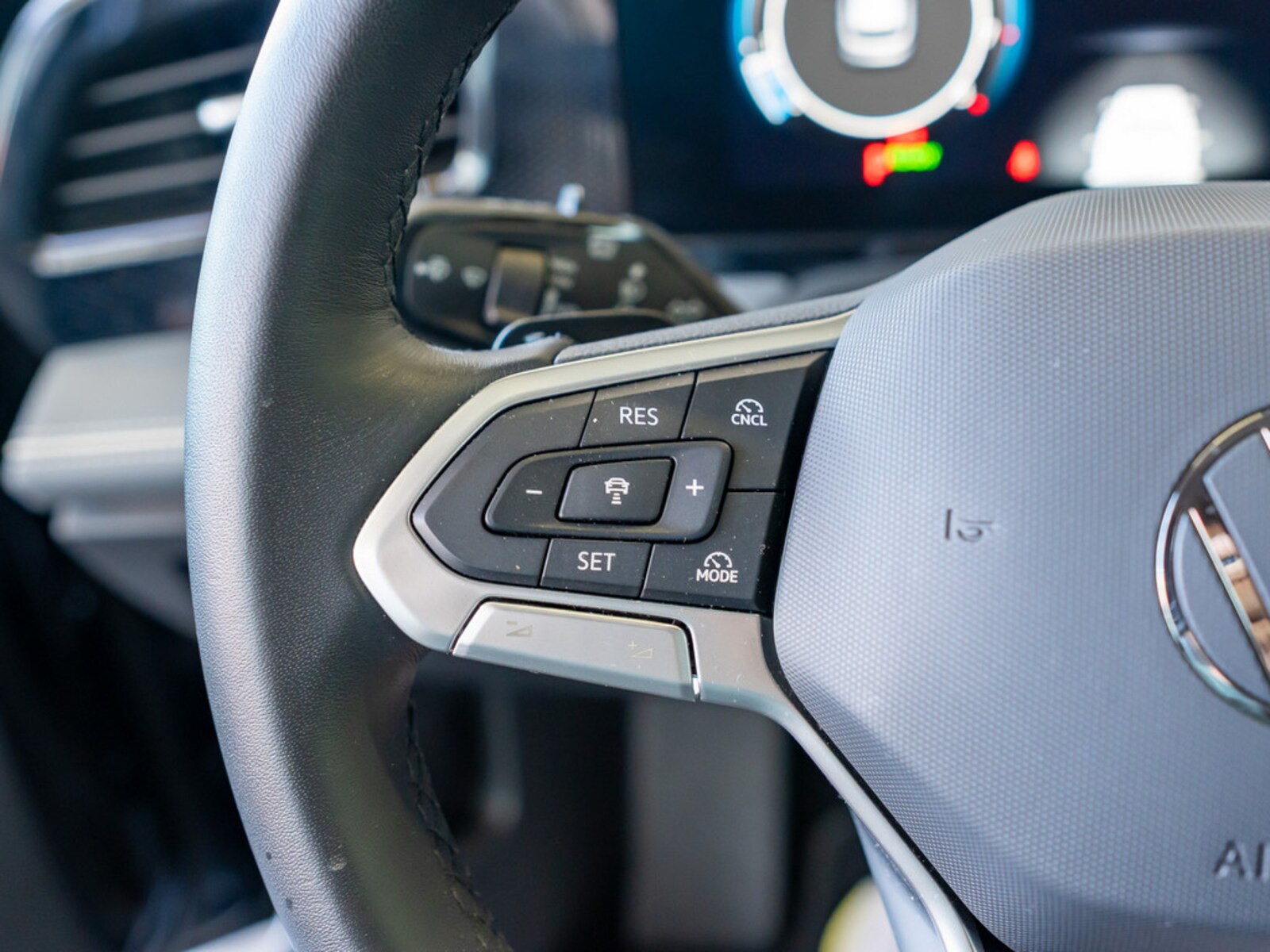 Volkswagen Passat – Bild 14