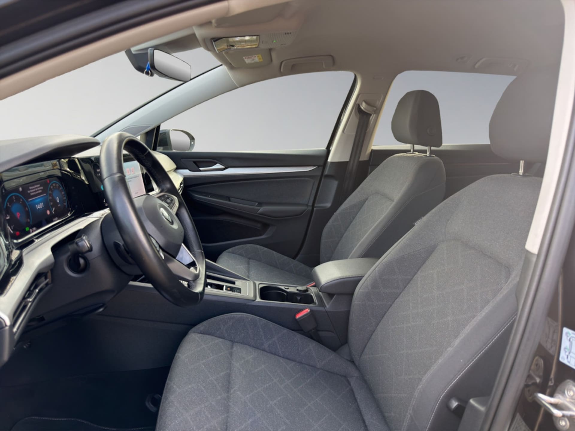 Volkswagen Golf Variant Life