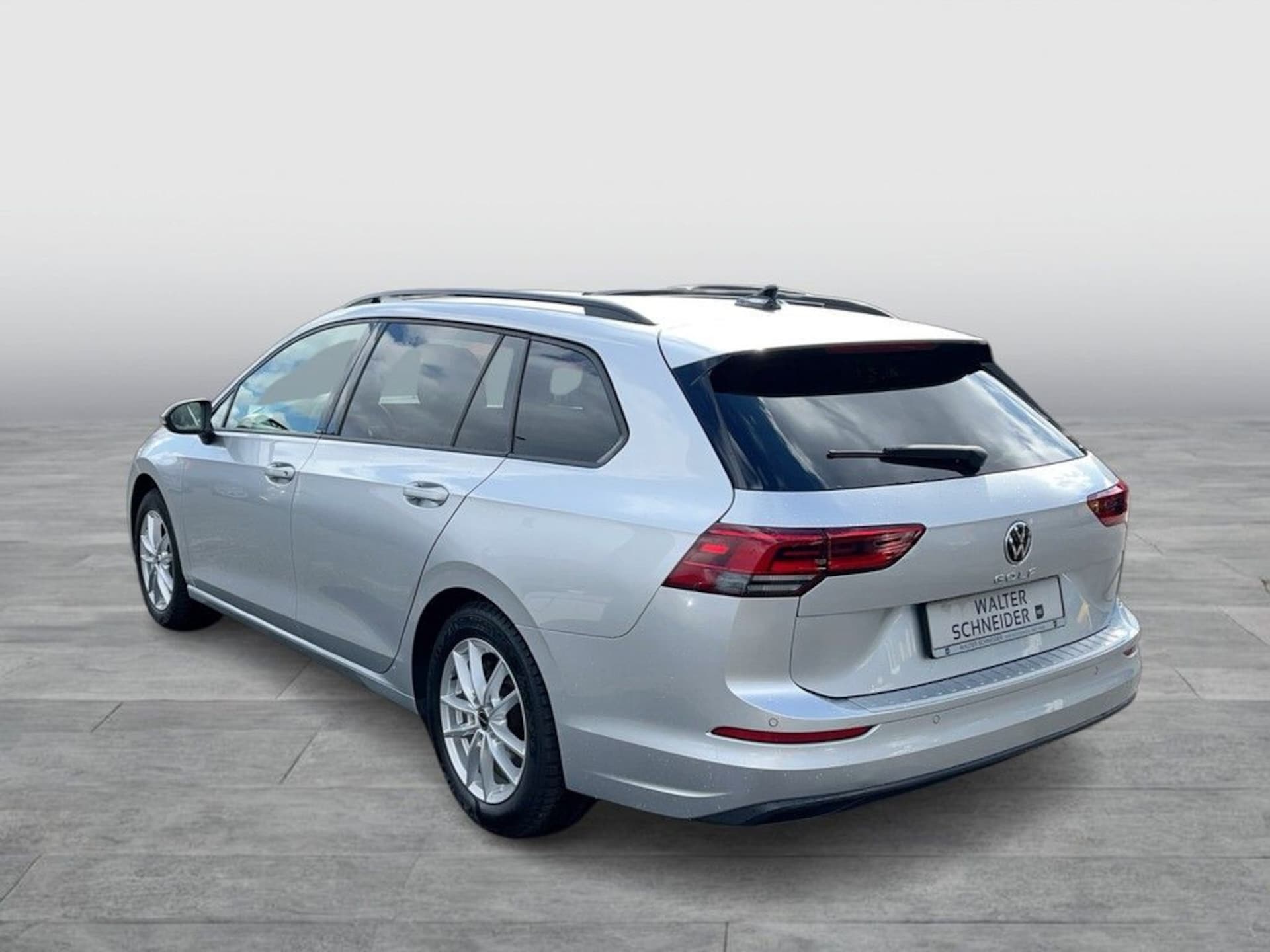 Volkswagen Golf Variant Life