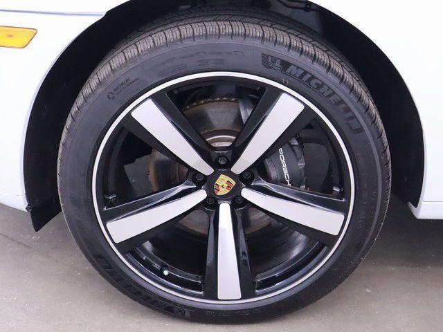 2024 Porsche Macan Base - Photo 32