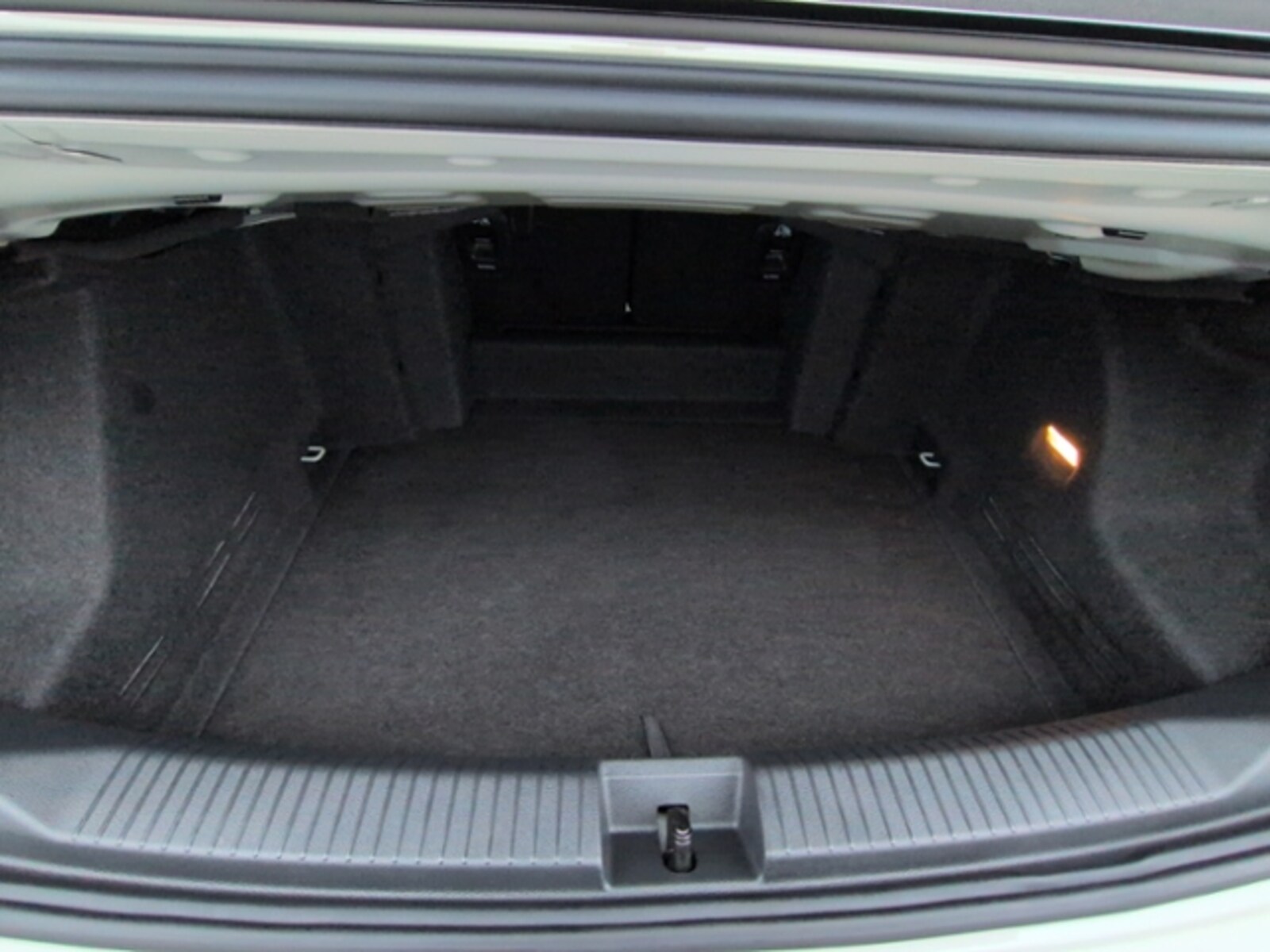 Volkswagen T-Roc Cabriolet – Bild 17