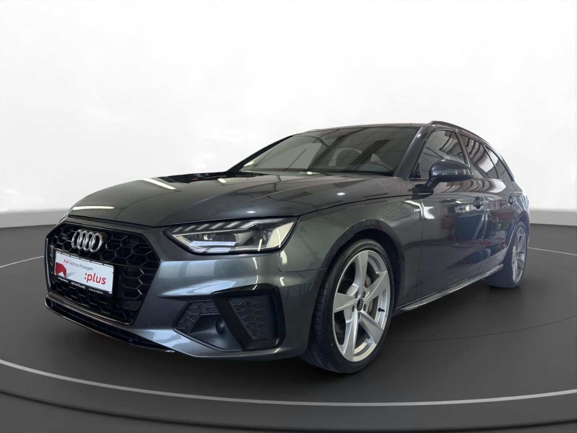 Audi A4 Avant S line