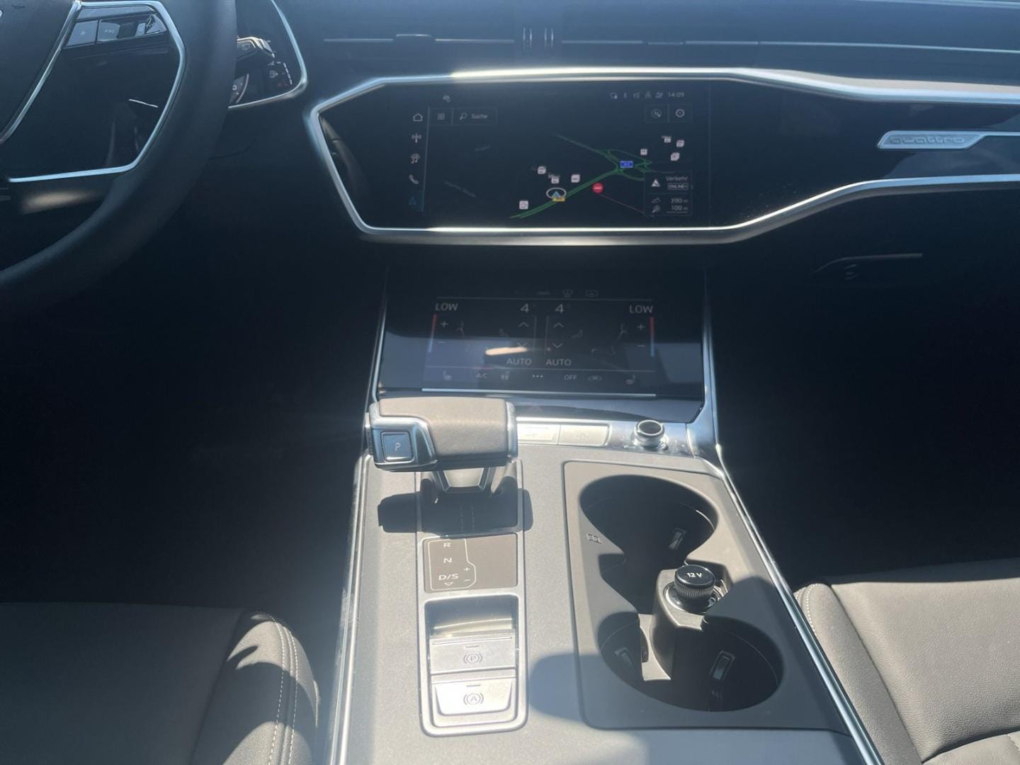 Bild über Audi A6 Avant TFSI e advanced 50 TFSI e quattro S tronic - für weitere Informationen kontaktieren Sie den Audi Partner