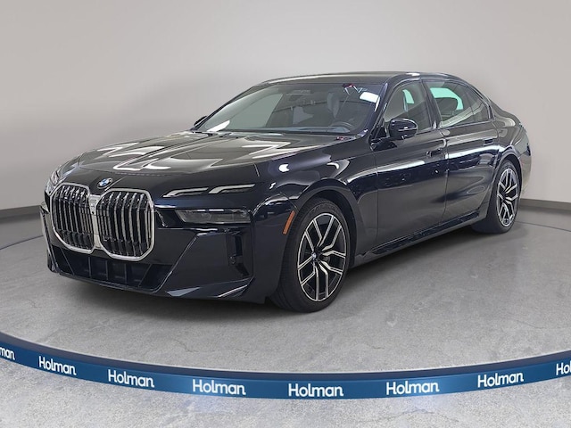 2023 BMW 760