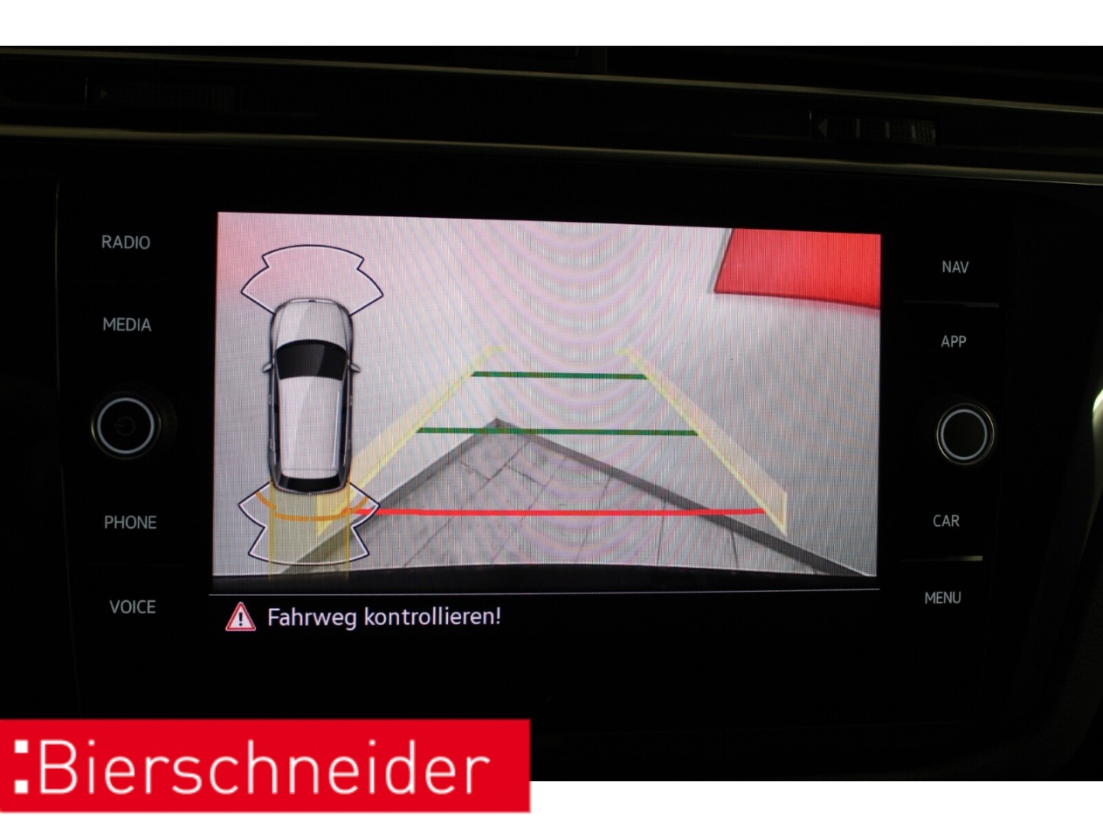 Volkswagen Tiguan – Bild 8
