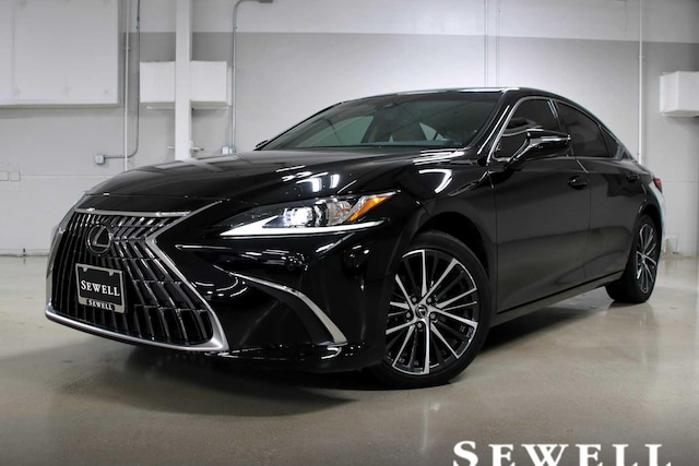 Photo of 2024 Lexus ES 350 