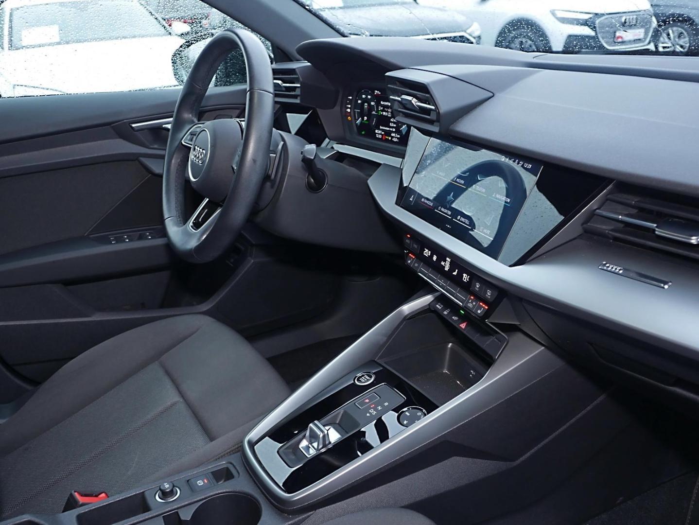 Image about Audi A3 Sportback TFSI e 40 TFSI e S tronic