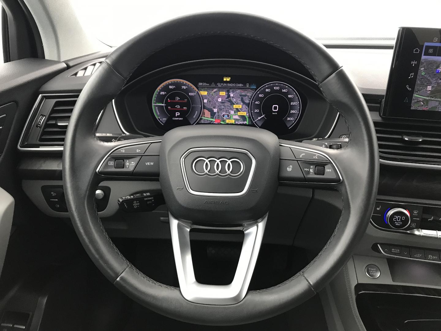 Image about Audi Q5 TFSI e Avus 50 TFSI e quattro 220 kW (299 ch) S tronic