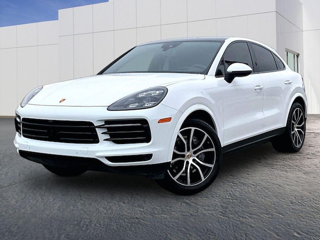 Photo of 2023 Porsche Cayenne Hybrid