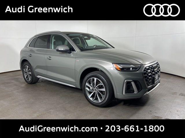 2023 Audi Q5 45 Premium Plus's photo