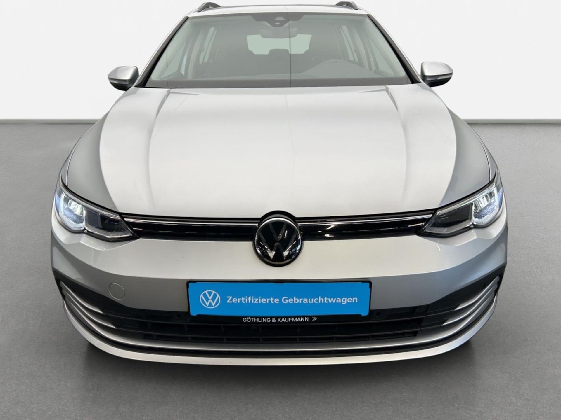 Volkswagen Golf Variant Life