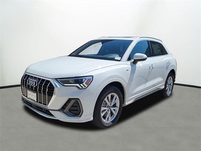 2025 Audi Q3 S Line Premium Plus's photo