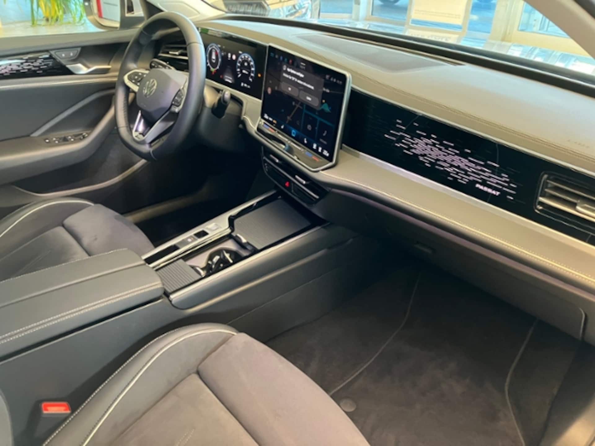Volkswagen Passat Elegance