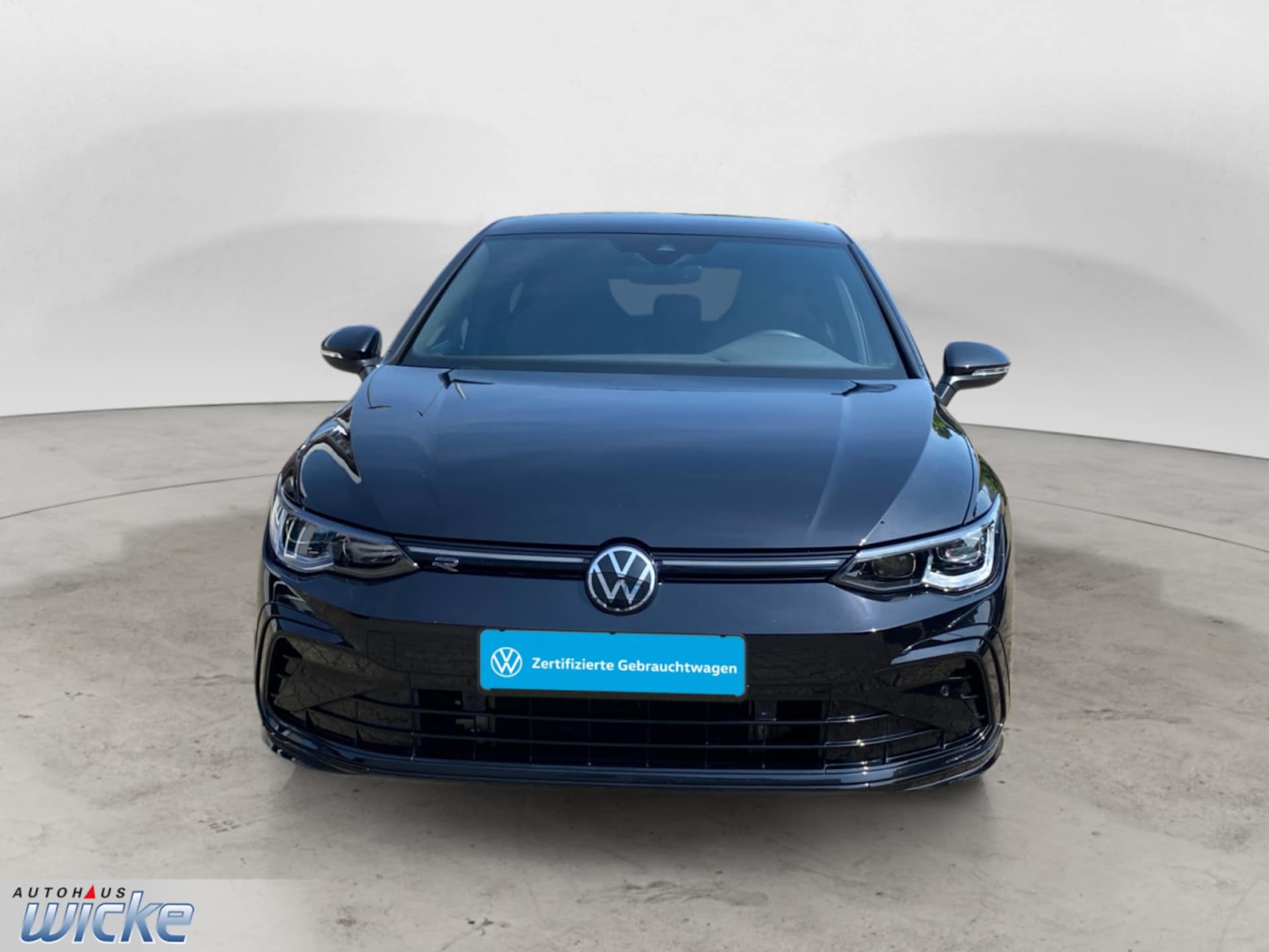 Volkswagen Golf R-Line