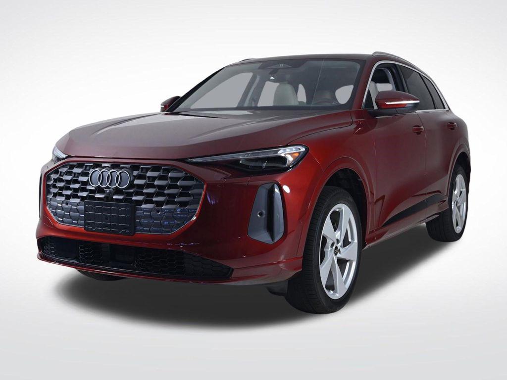 2026 Audi Q5 Premium Plus quattro's photo