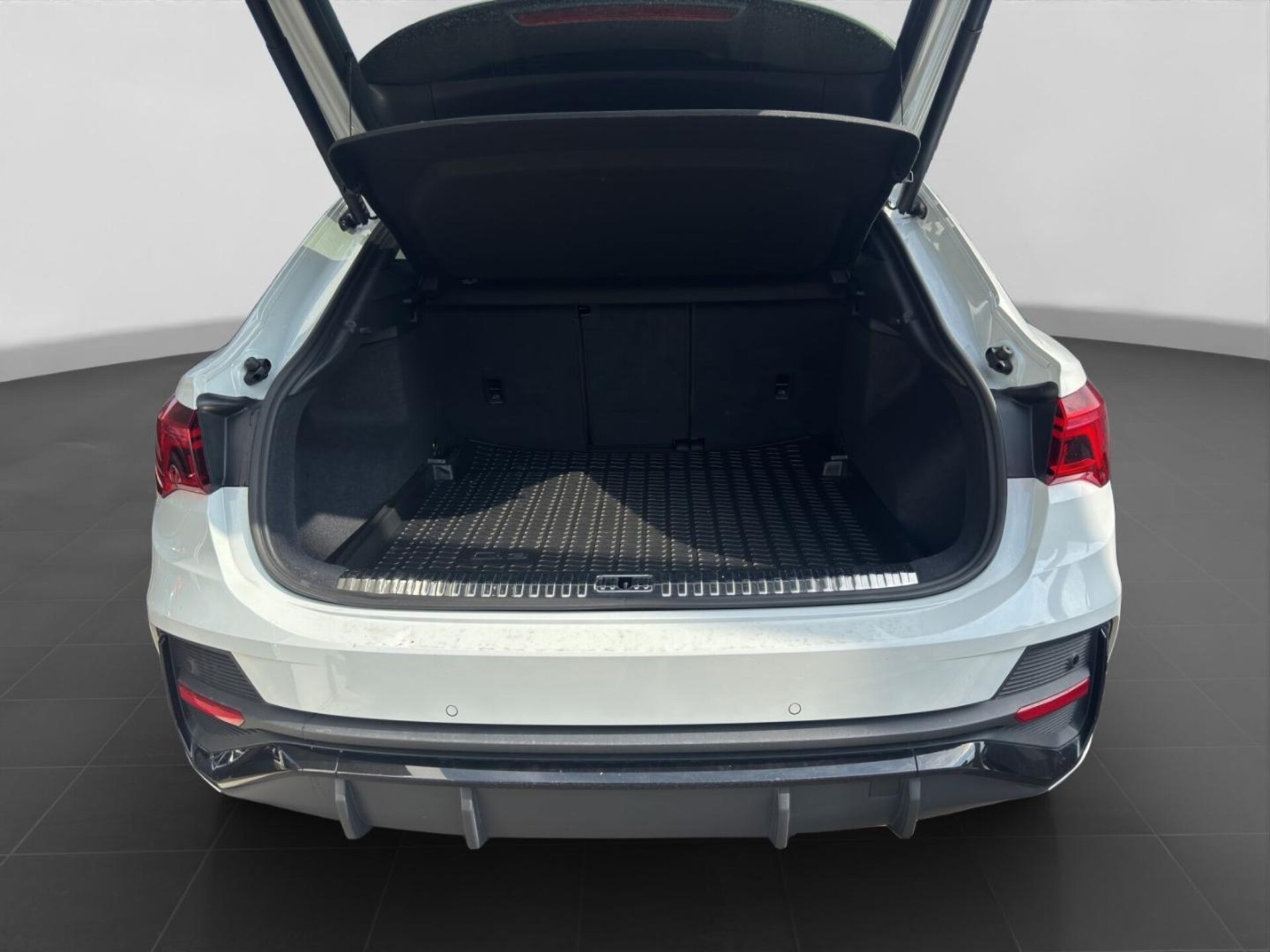 Audi Q3 Sportback S line