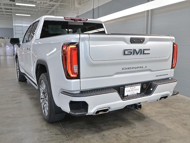 2024 GMC Sierra
