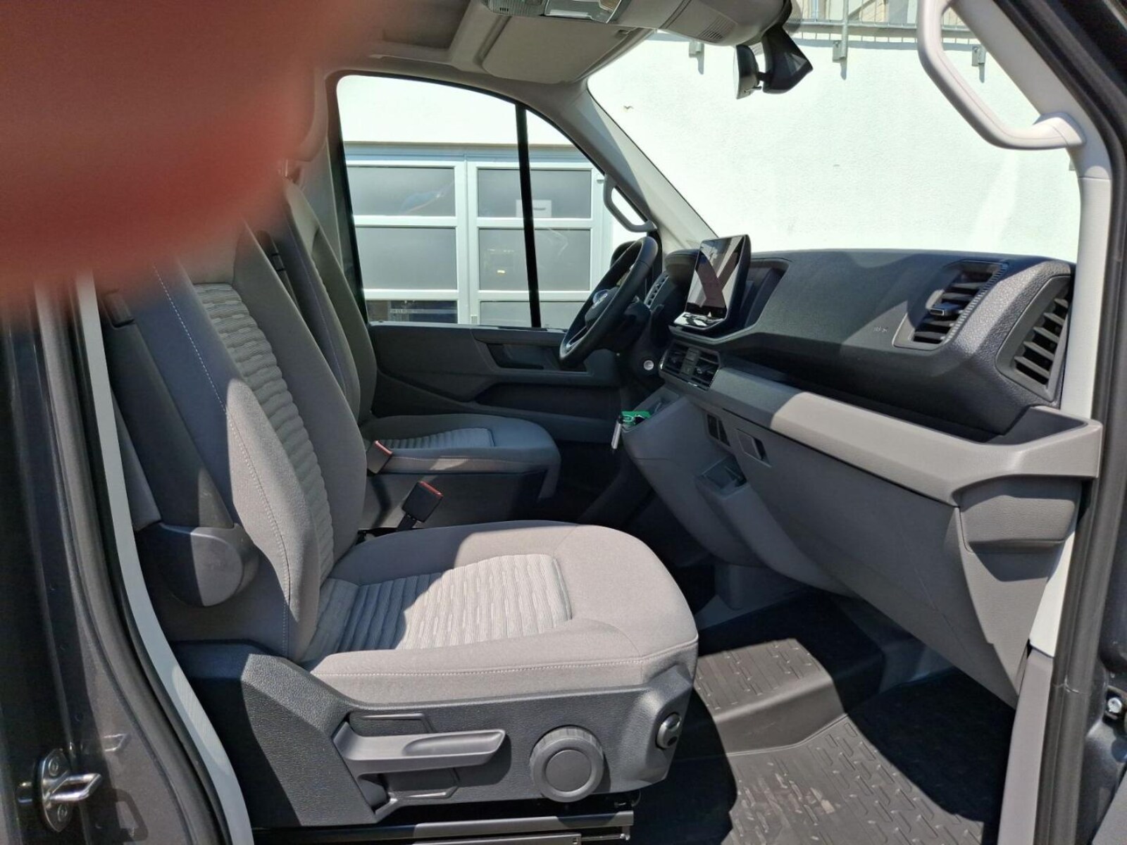 Volkswagen Grand California 680 – Bild 12