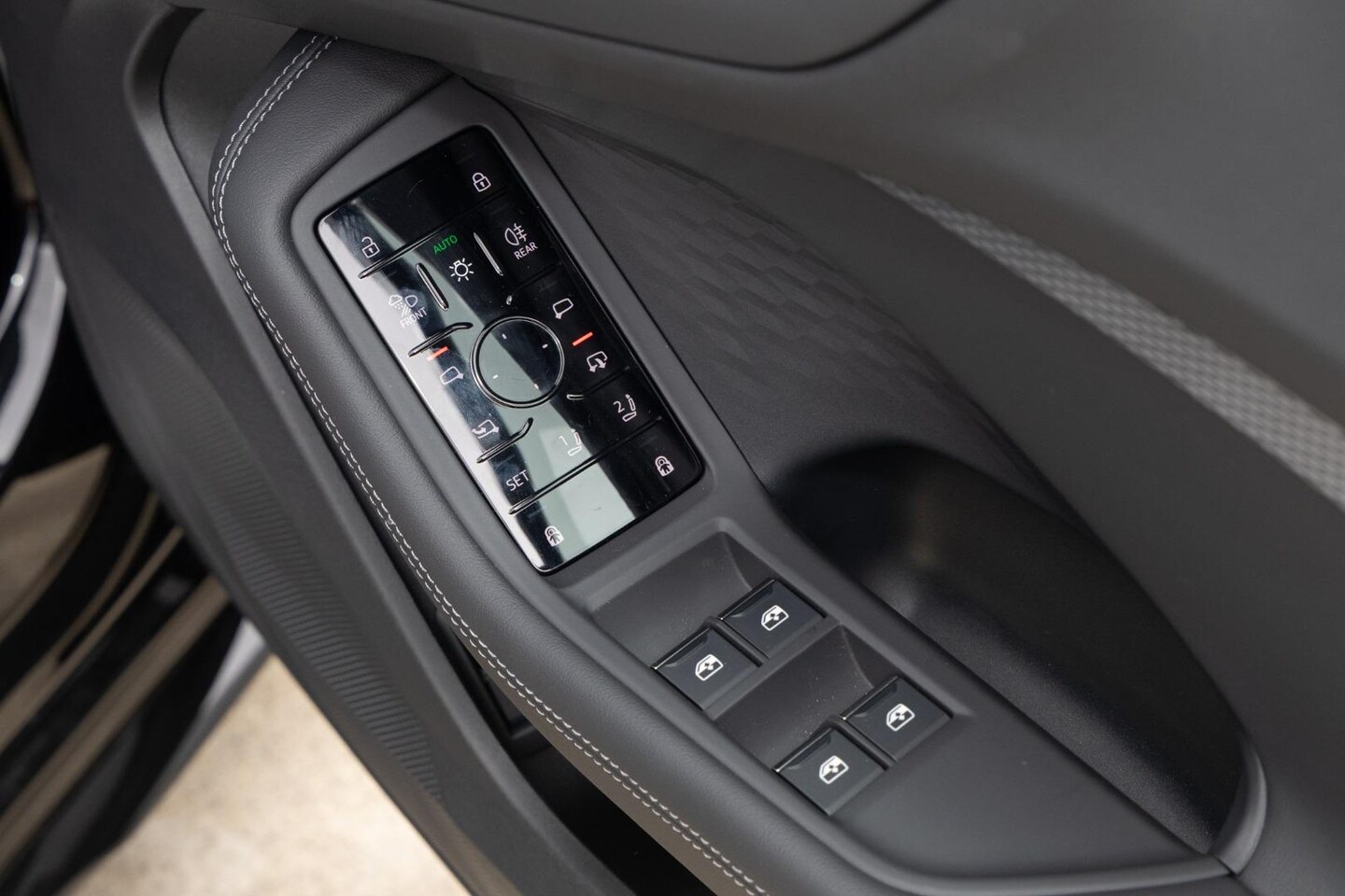 Image about Audi A5 Avant TFSI e e-hybrid quattro 270 kW S tronic