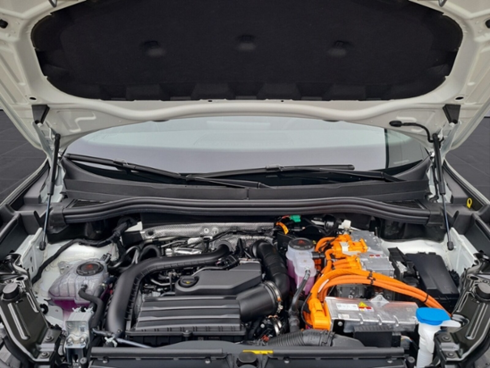 Volkswagen Tiguan – Bild 22
