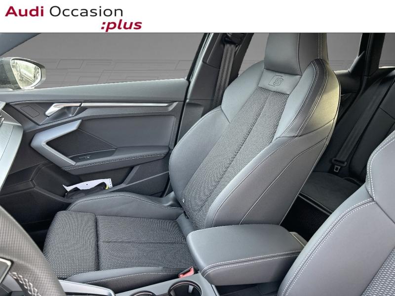 Image about Audi A3 Sportback TFSI e S line TFSI e 204 ch S tronic