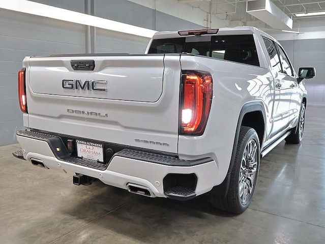 2024 GMC Sierra