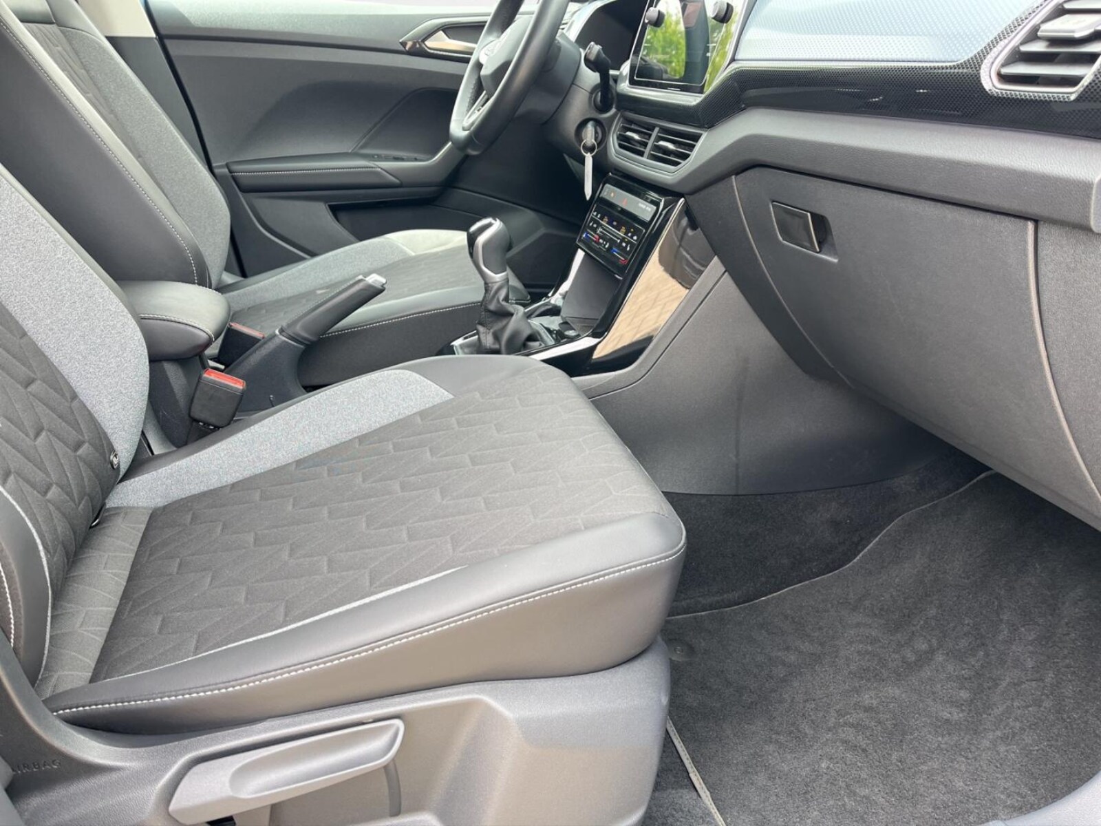 Volkswagen T-Cross – Bild 14