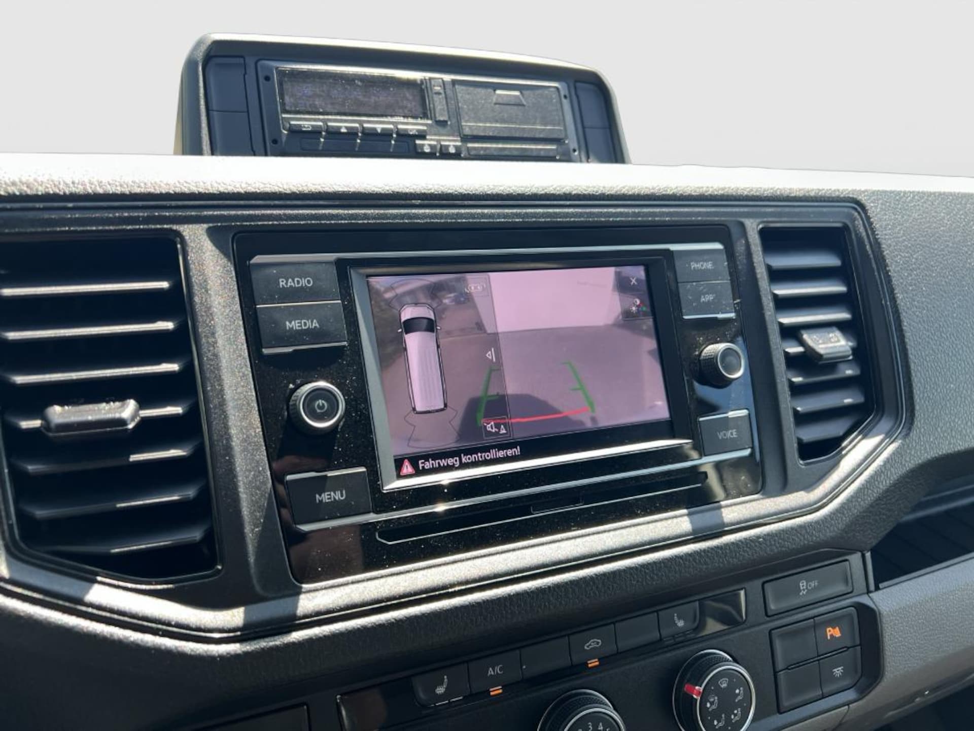 Volkswagen Crafter Kasten mittlerer Radstand