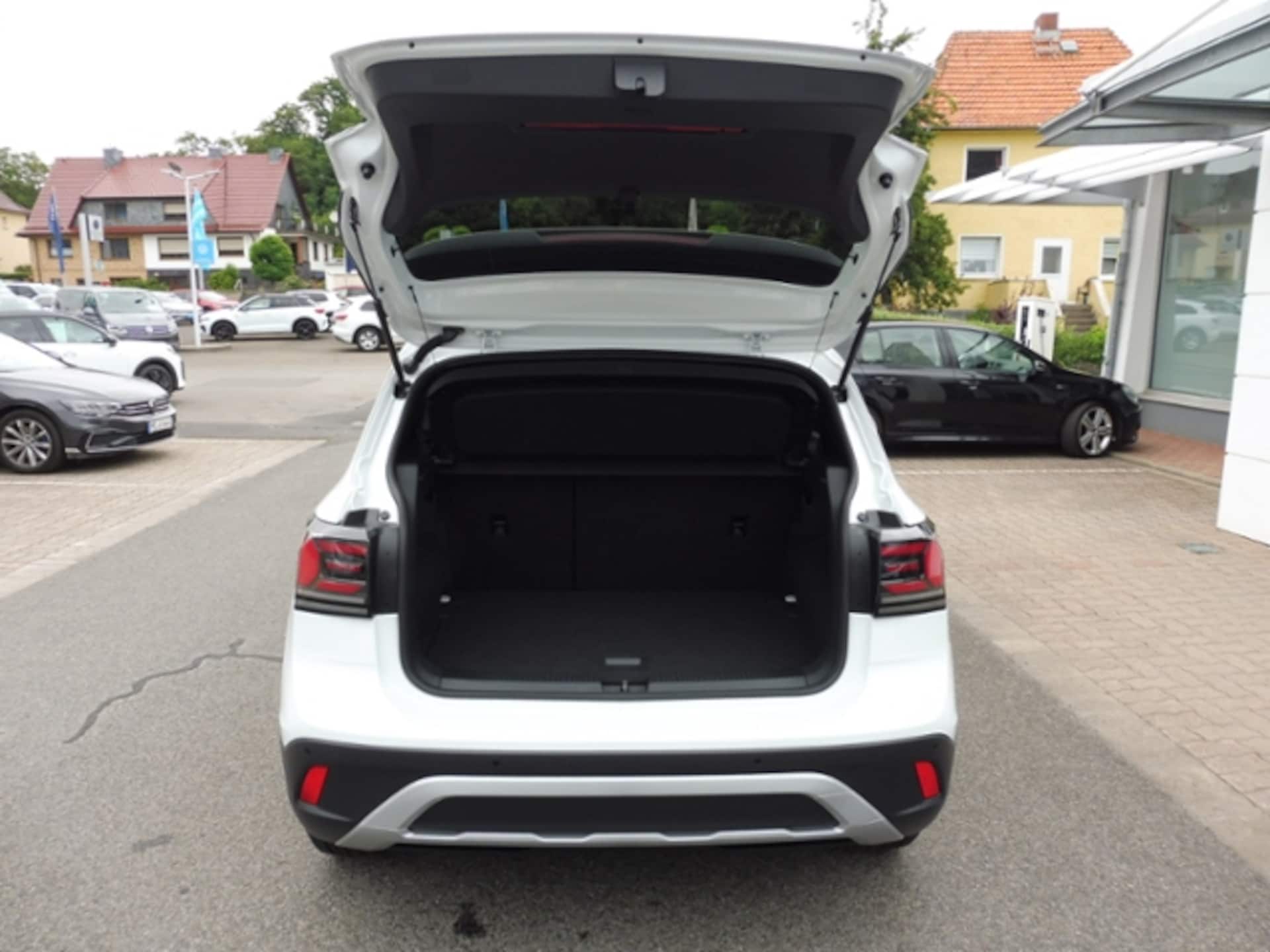 Volkswagen T-Cross Life