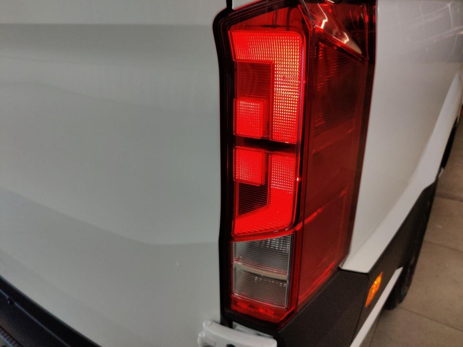 Volkswagen Crafter Kasten langer Radstand