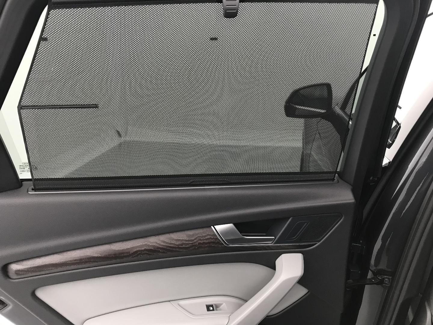 Image about Audi Q5 TFSI e Avus 50 TFSI e quattro 220 kW (299 ch) S tronic