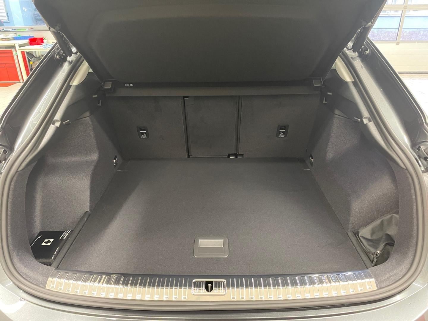 Bild über Audi Q3 Sportback S line 35 TDI S tronic - für weitere Informationen kontaktieren Sie den Audi Partner