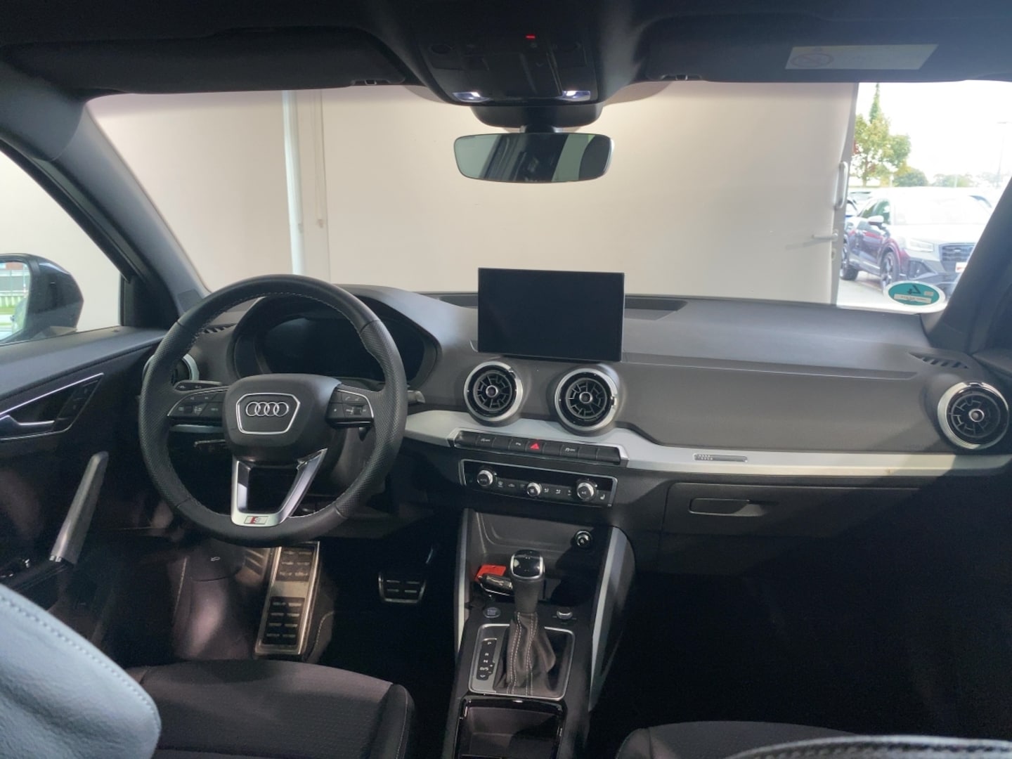 Bild über Audi Q2 advanced 35 TFSI S tronic - für weitere Informationen kontaktieren Sie den Audi Partner