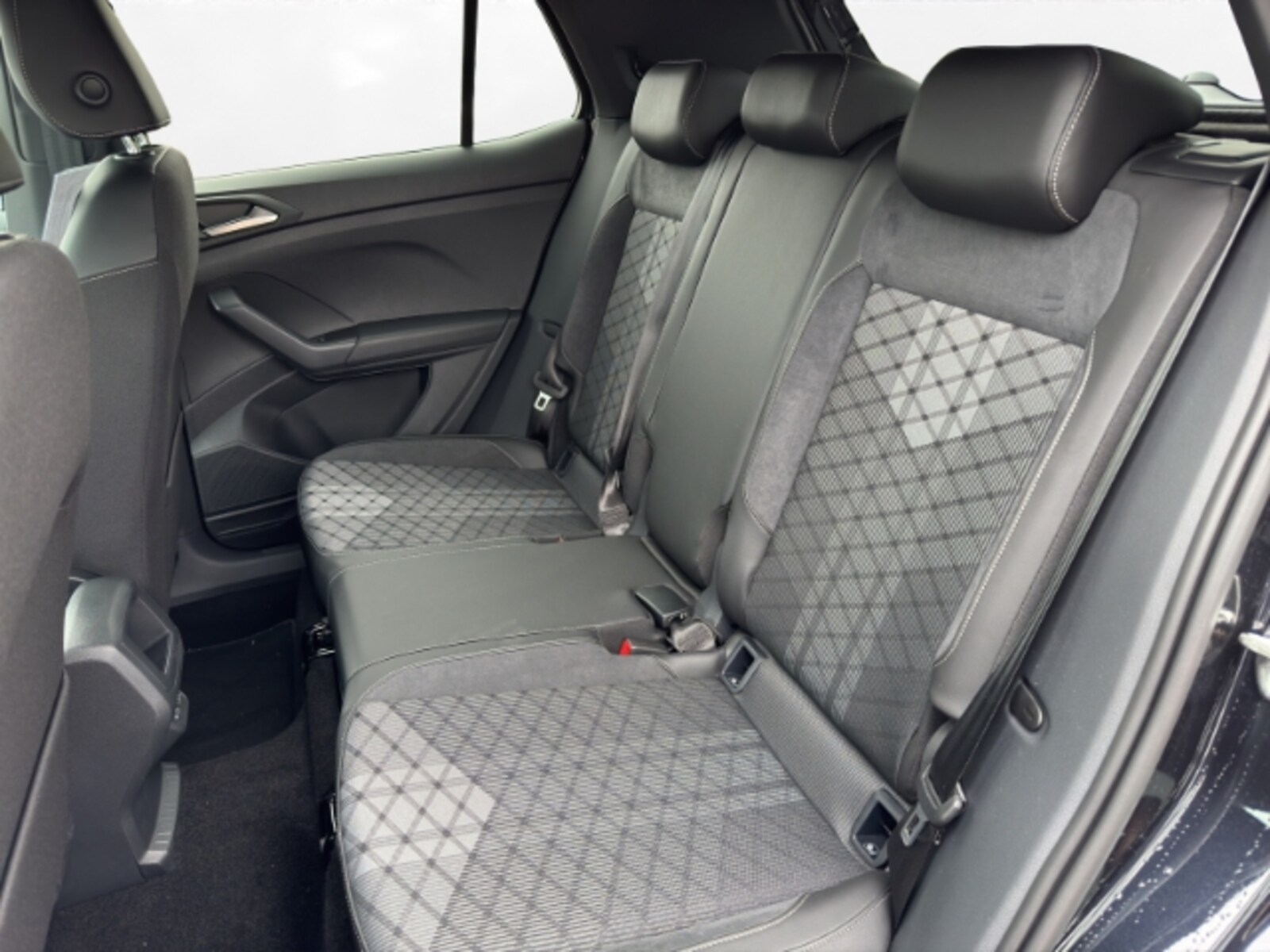 Volkswagen T-Cross – Bild 9