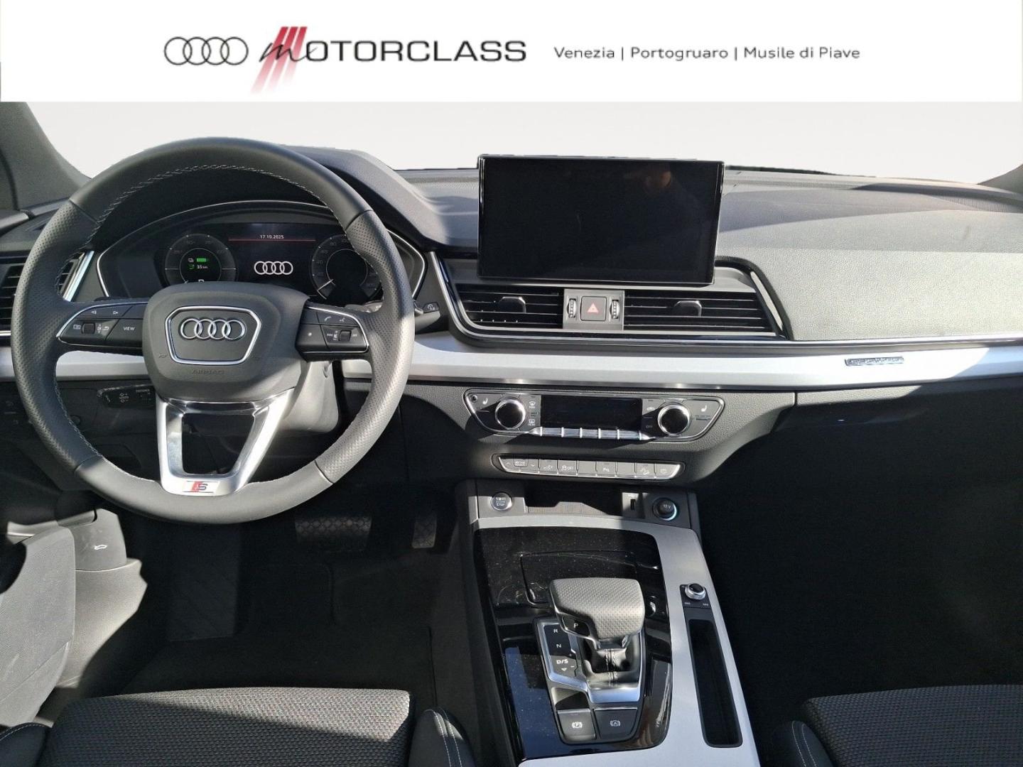 Immagine di Audi Q5 TFSI e S line plus 50 TFSI e quattro 220 kW (299 CV) S tronic - Vista: for more details contact your dealer