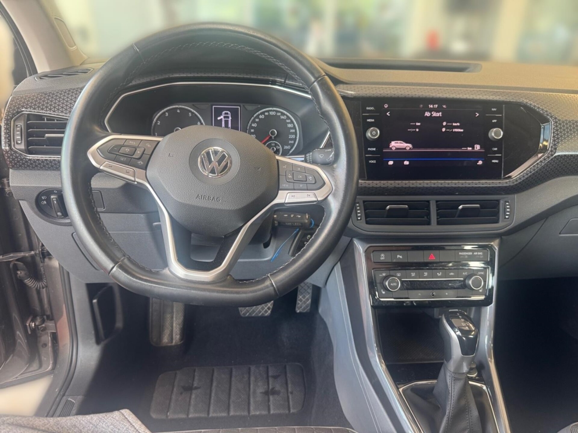 Volkswagen T-Cross Style