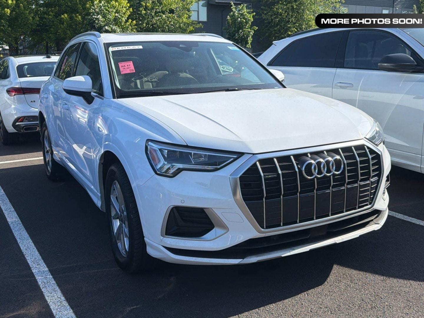 2024 Audi Q3 40 TFSI Premium quattro's photo