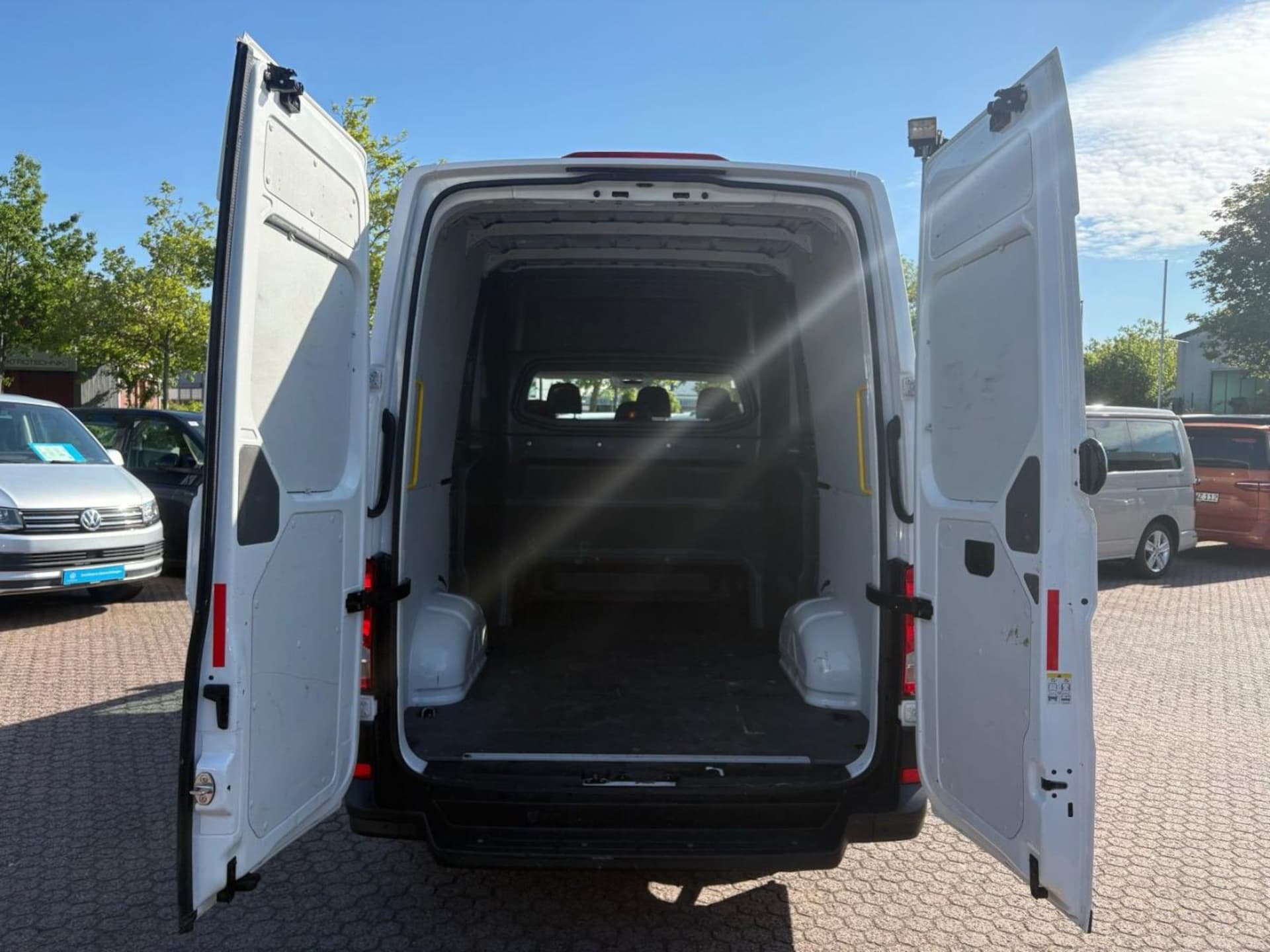 Volkswagen Crafter Kasten mittlerer Radstand