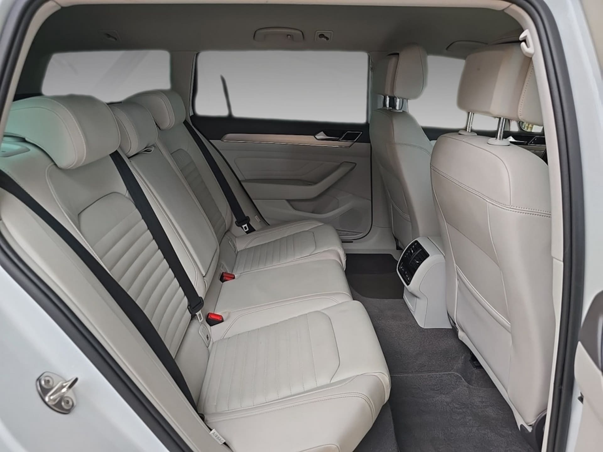 Volkswagen Passat Variant Elegance