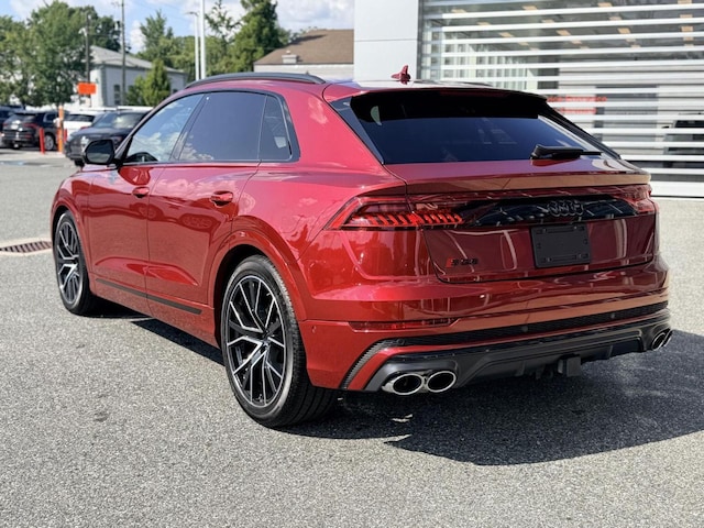 2023 Audi SQ8